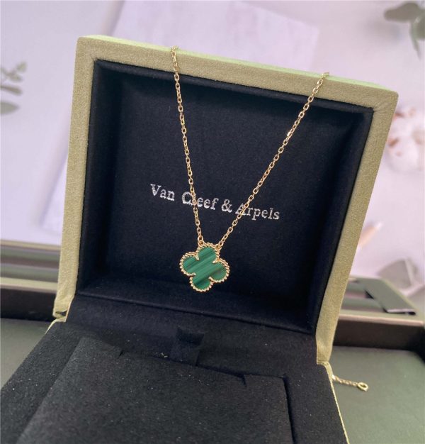 VCA Vintage Alhambra 18K Yellow Gold Pendant with Malachite