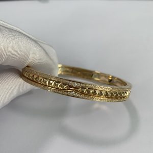 Bulgari B.zero1 Rock 18K Yellow Gold Bracelet Studded Spiral and Pavé Diamonds on The Edges Bulgari B.zero1 Rock 18K Yellow Gold Bracelet Studded Spiral and Pavé Diamonds on The Edges