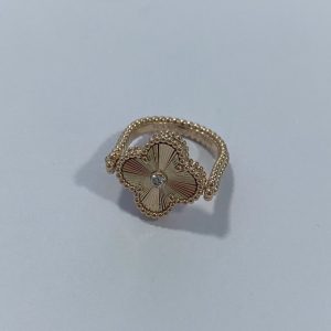 VCA Vintage Alhambra Solid 18K Rose Gold Ring Diamond Carnelian VCA Vintage Alhambra Solid 18K Rose Gold Ring Diamond Carnelian
